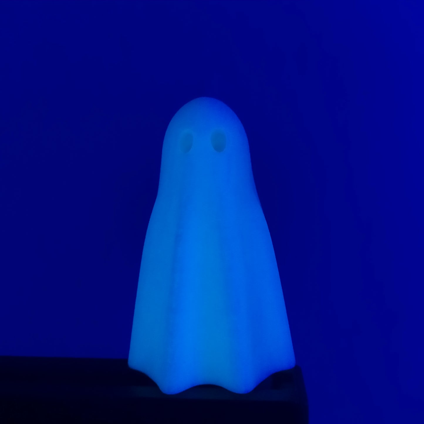 3D printed glow in the articulated ghost