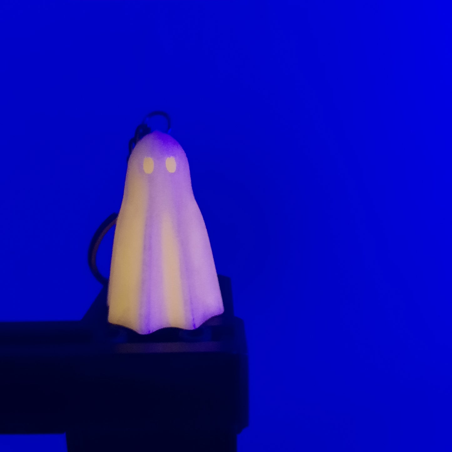 3D printed glow in the articulated ghost