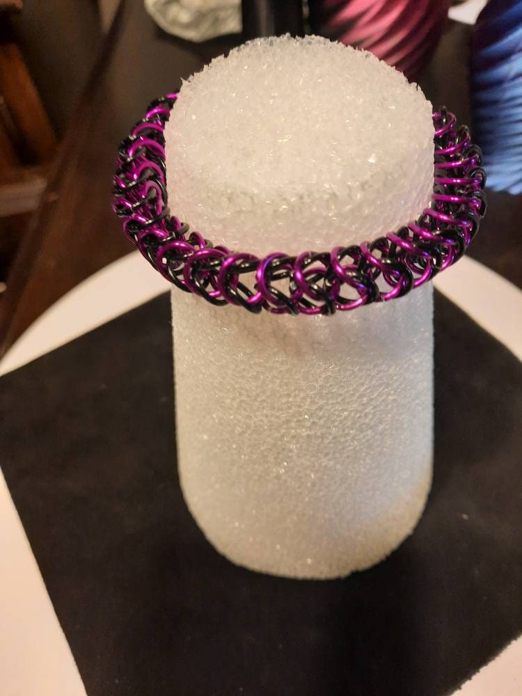 Customizable Byzantine chainmaille bracelet