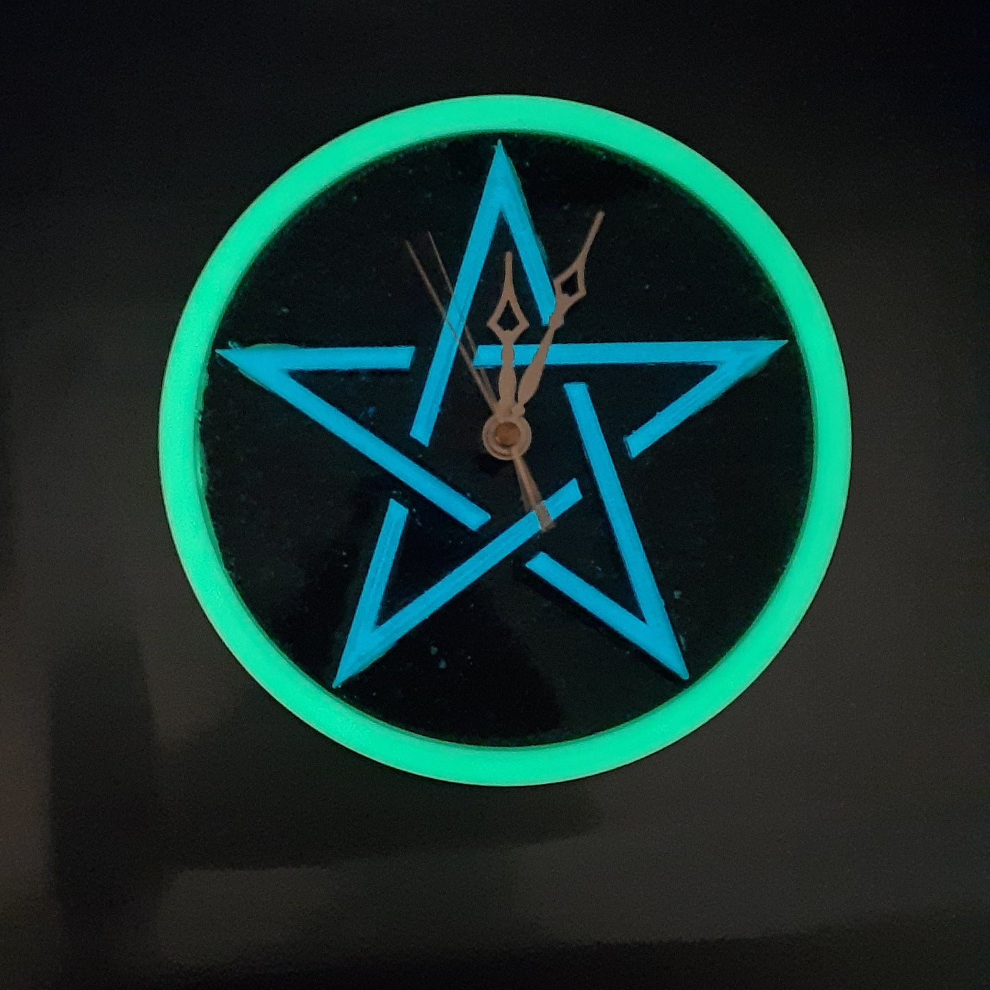 3D printed Pentacle Clock